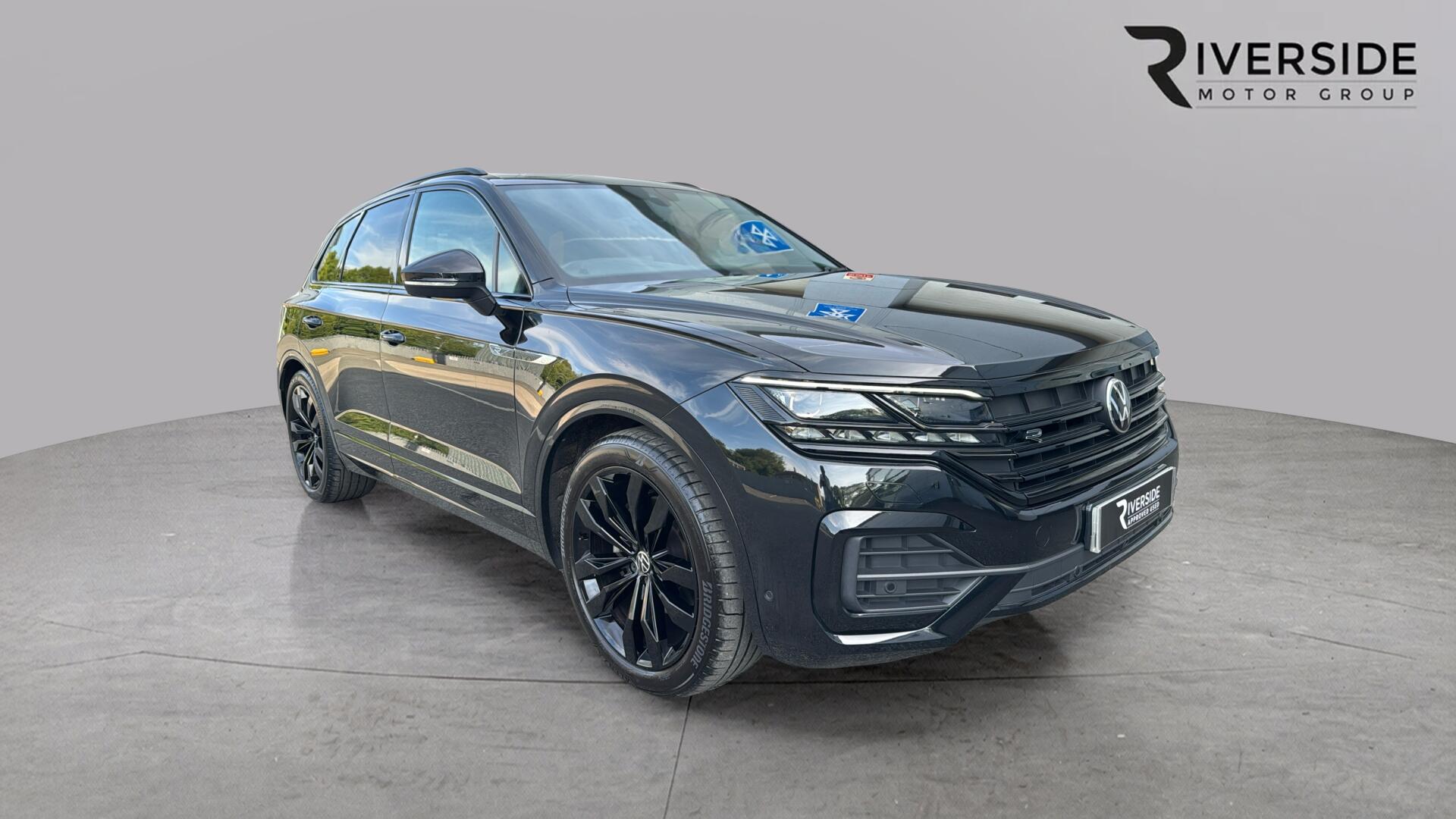 Main listing image - Volkswagen Touareg