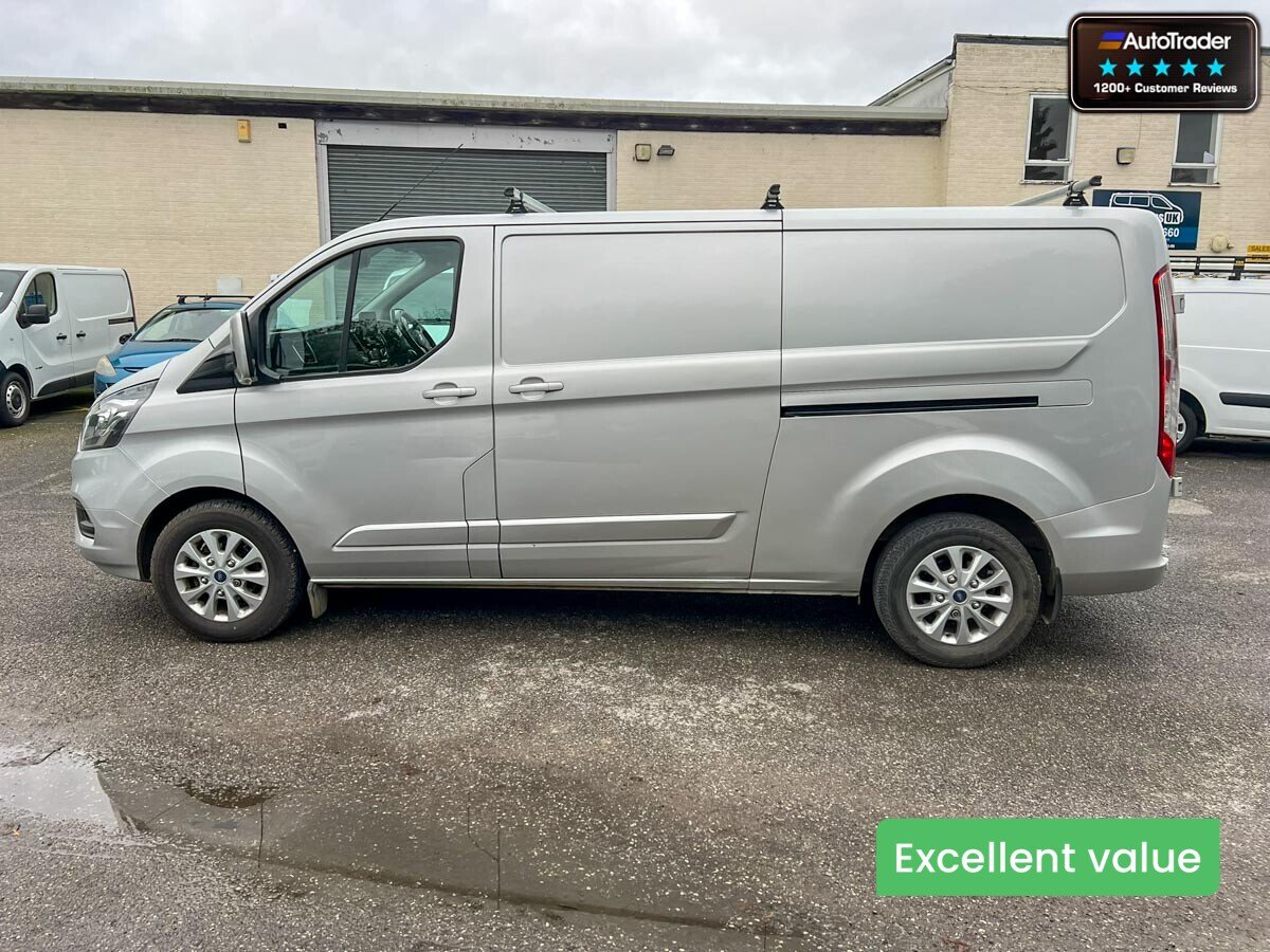 Main listing image - Ford Transit Custom