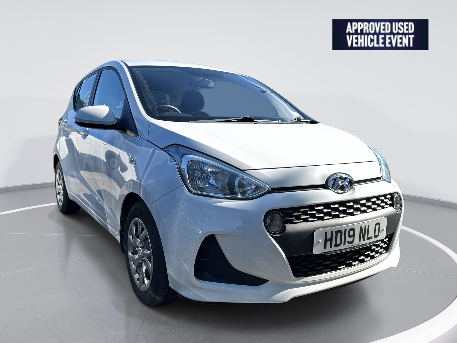 Main listing image - Hyundai i10