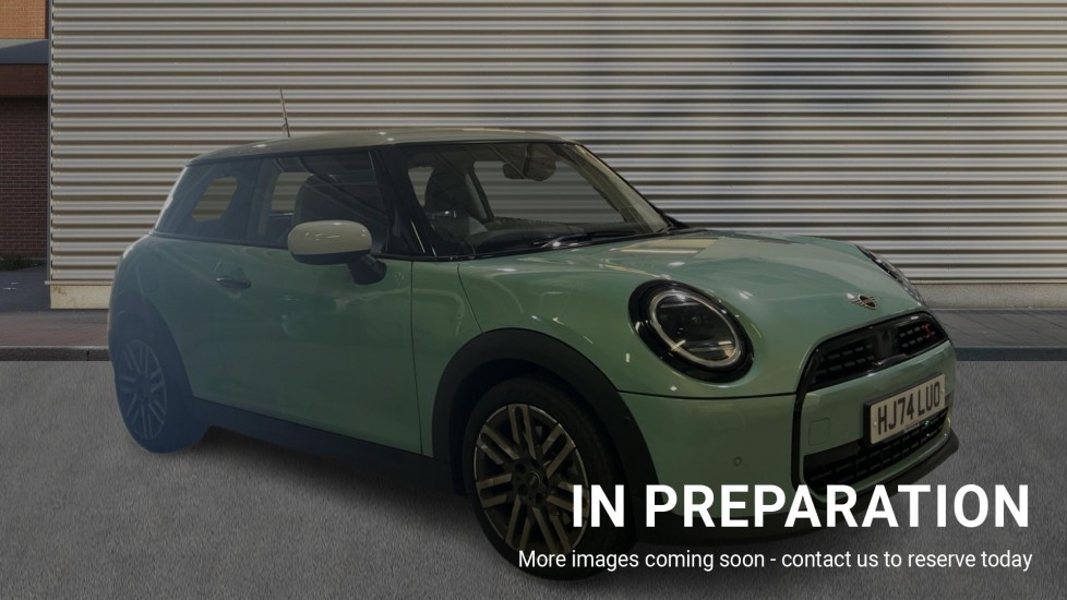 Main listing image - MINI Hatchback