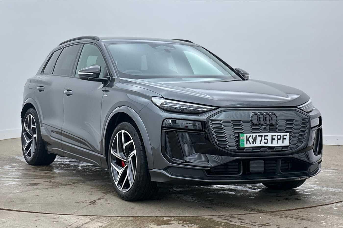 Main listing image - Audi Q6