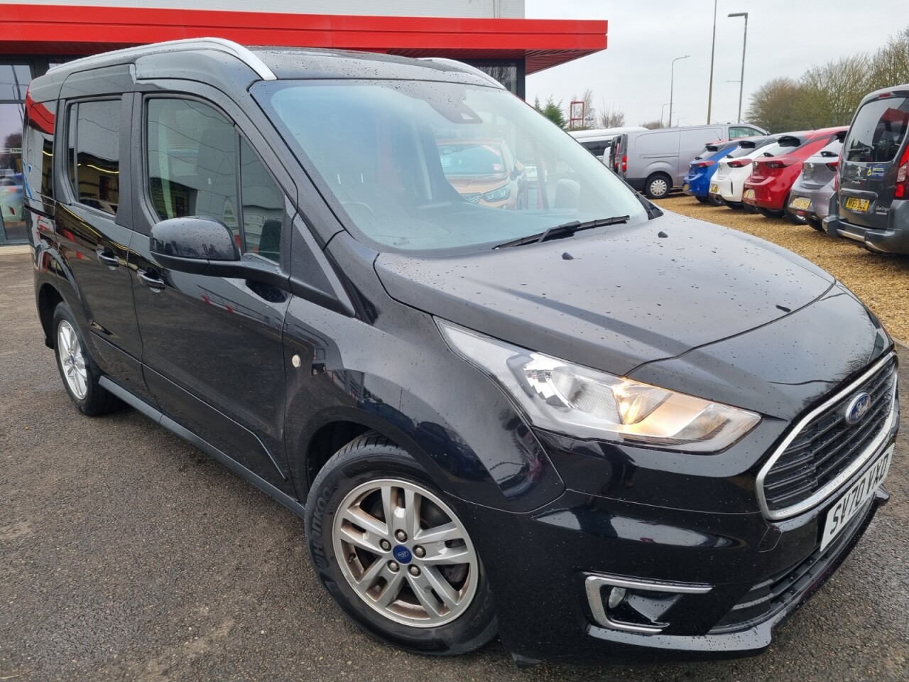 Main listing image - Ford Tourneo Connect