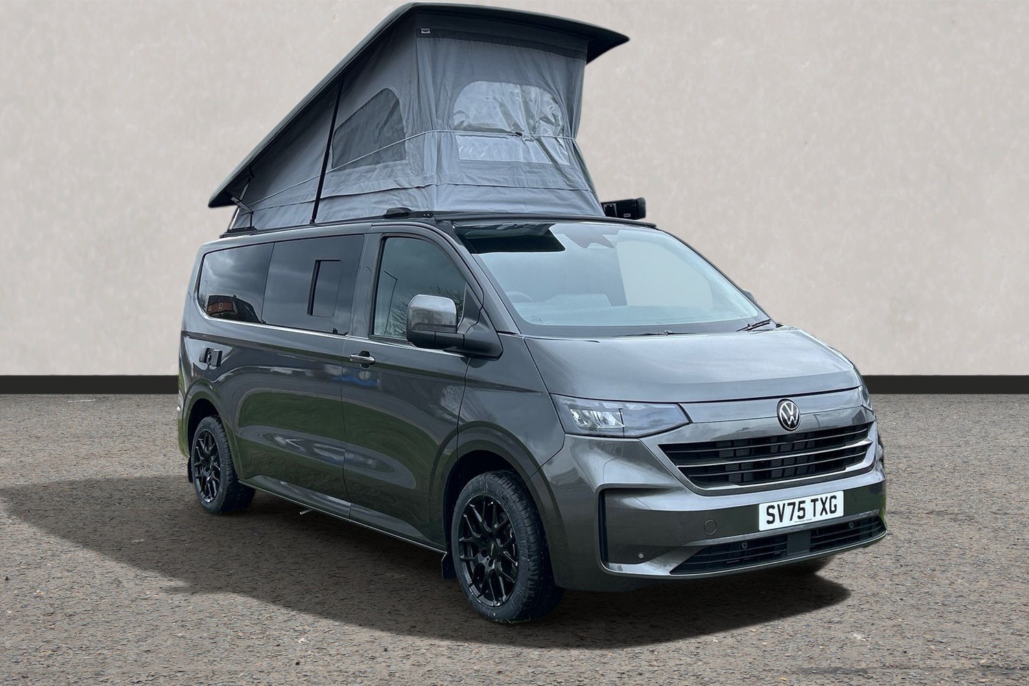Main listing image - Volkswagen Transporter