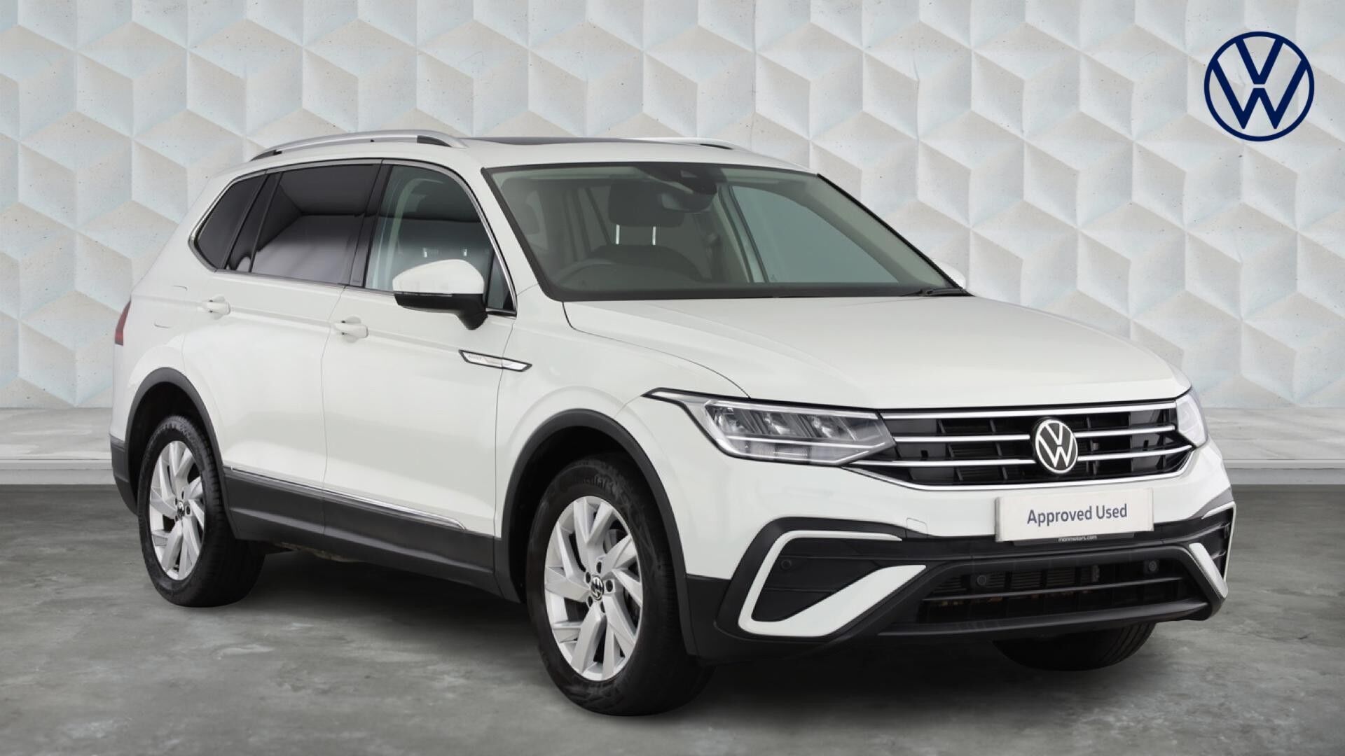 Main listing image - Volkswagen Tiguan Allspace
