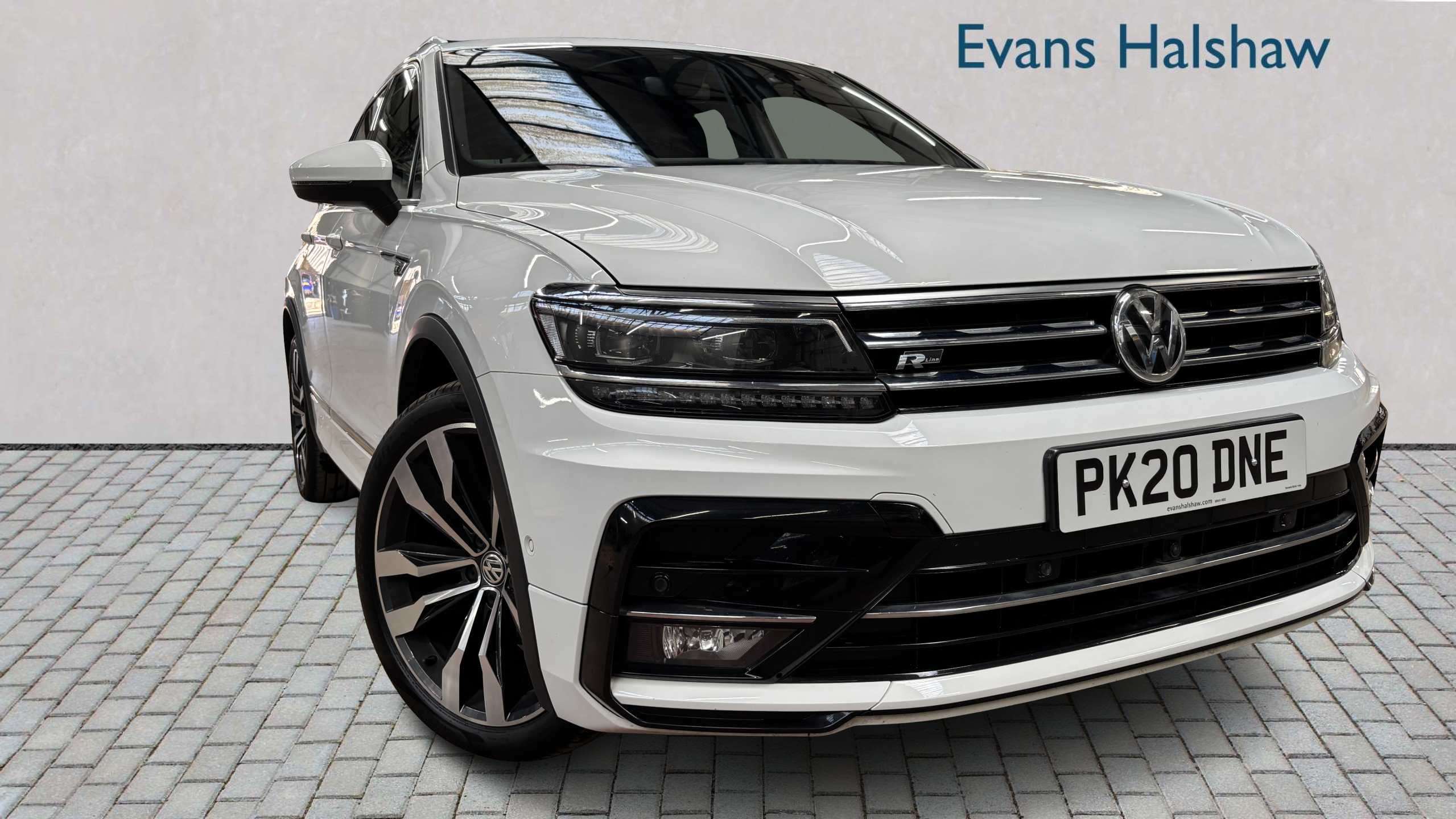 Main listing image - Volkswagen Tiguan