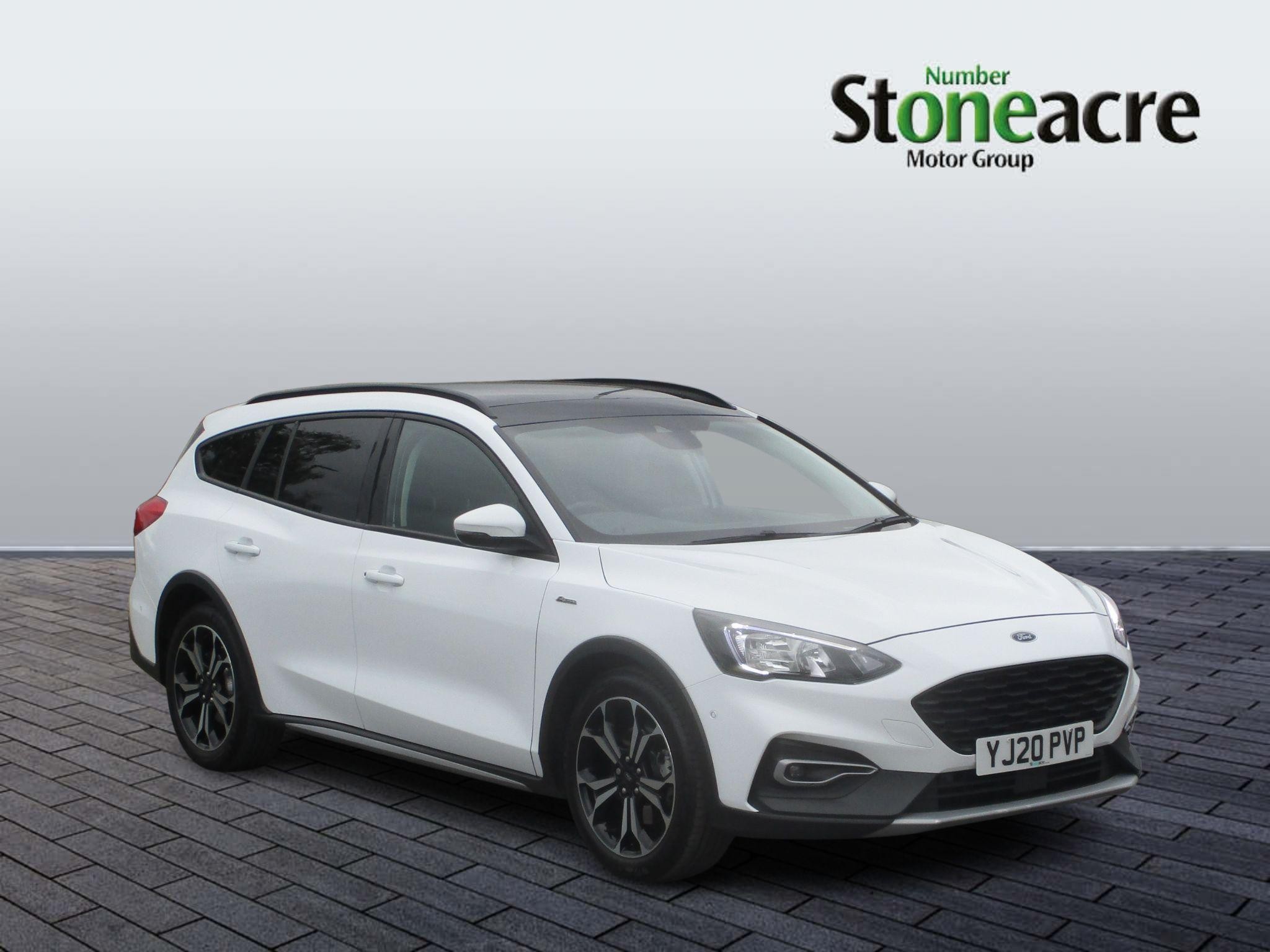 Main listing image - Ford Focus Active