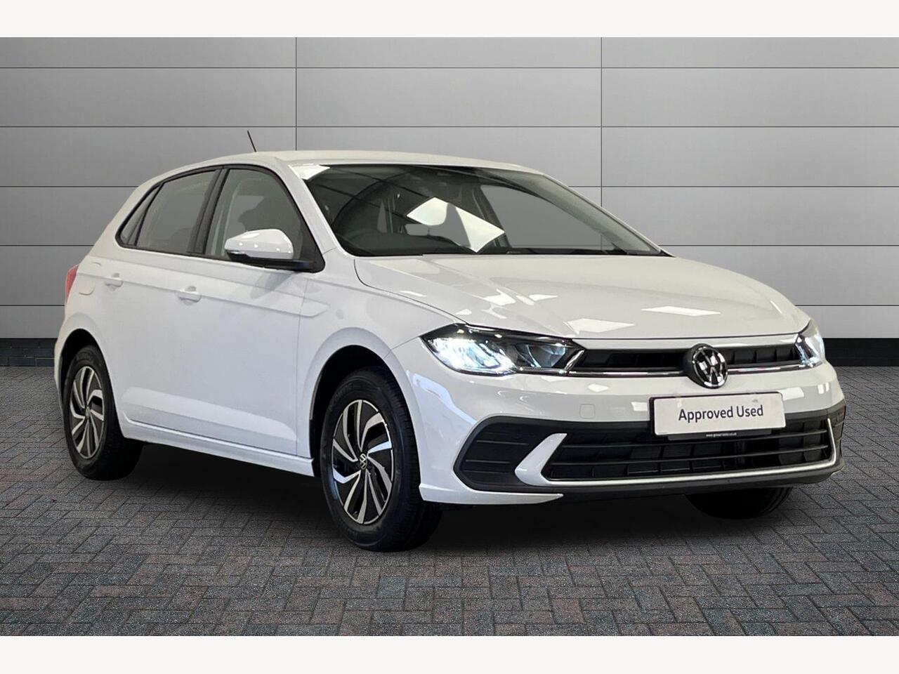 Main listing image - Volkswagen Polo