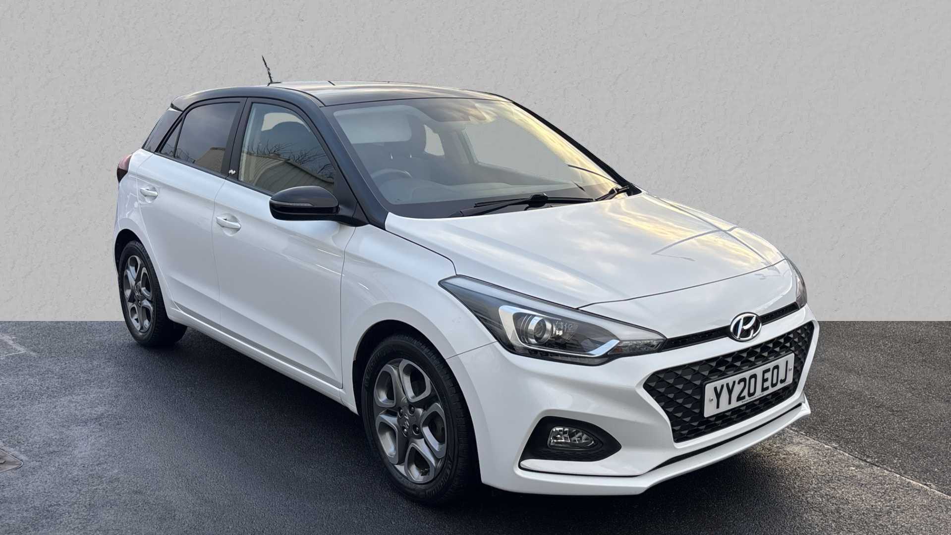 Main listing image - Hyundai i20