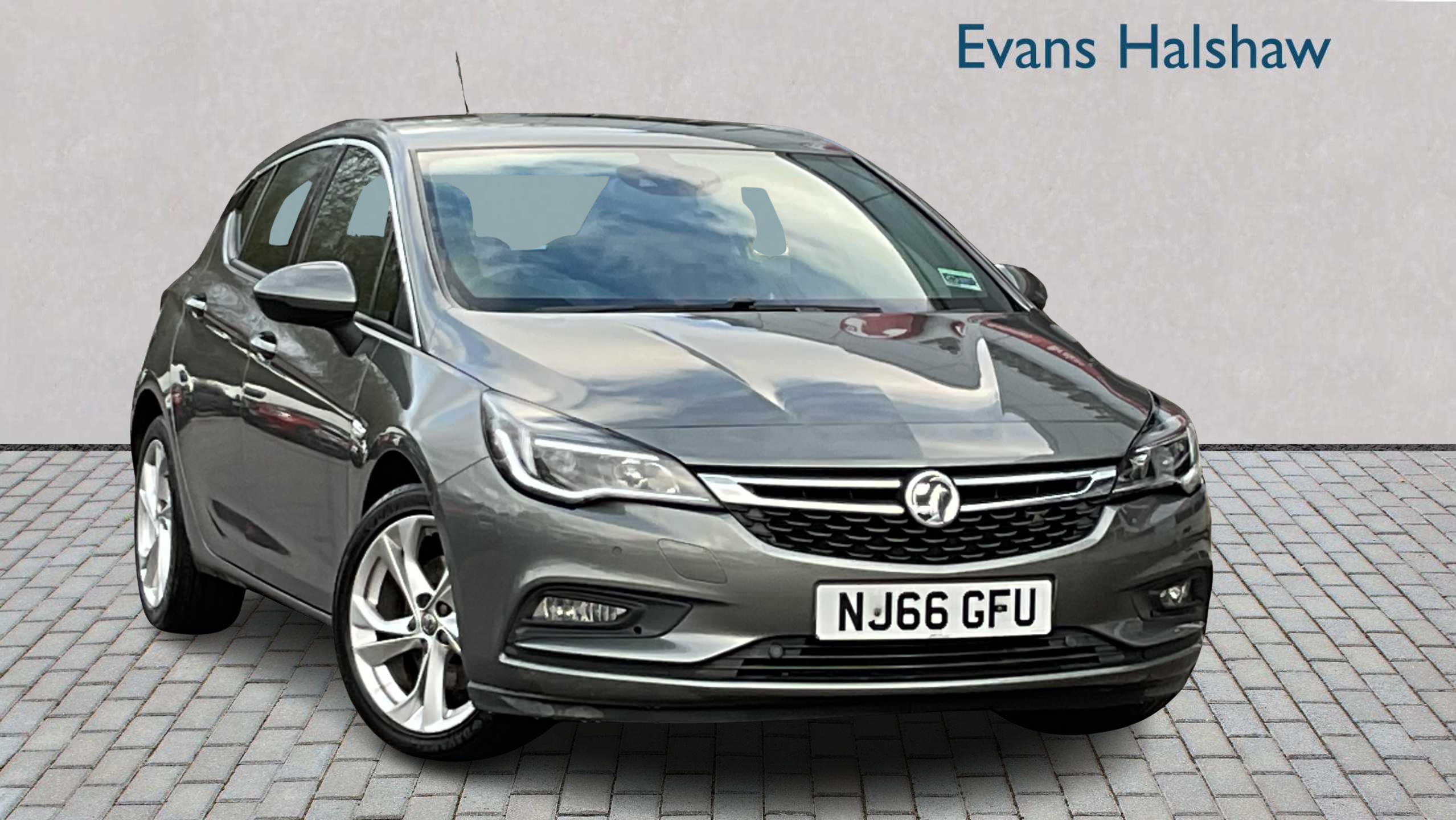 Main listing image - Vauxhall Astra