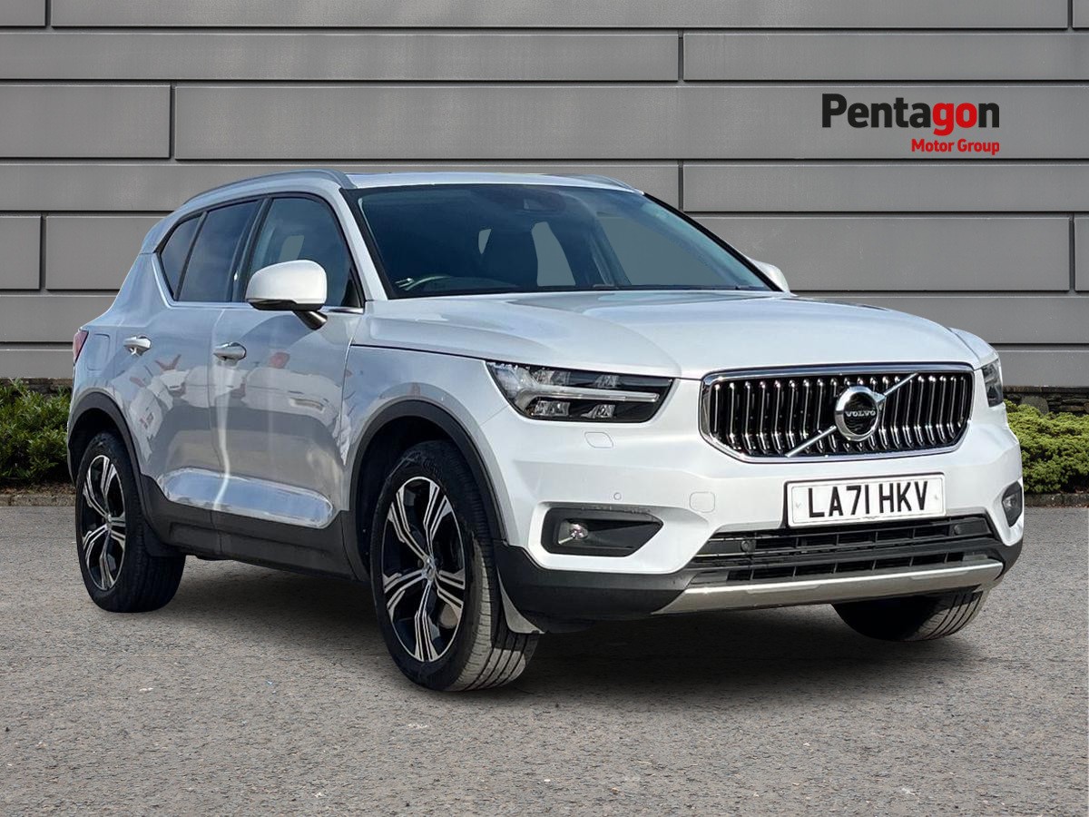 Main listing image - Volvo XC40 Recharge