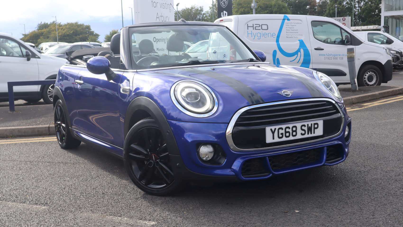 Main listing image - MINI Convertible