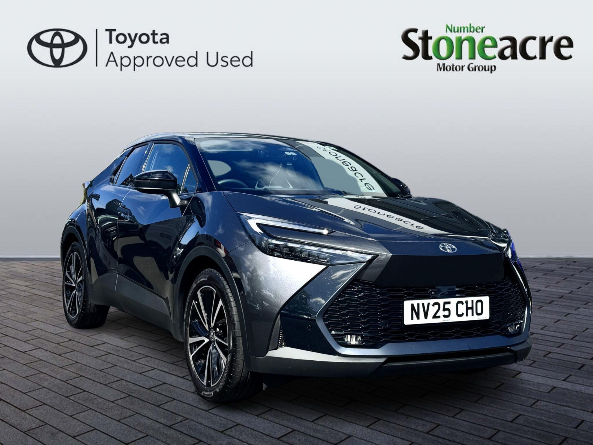 Main listing image - Toyota C-HR