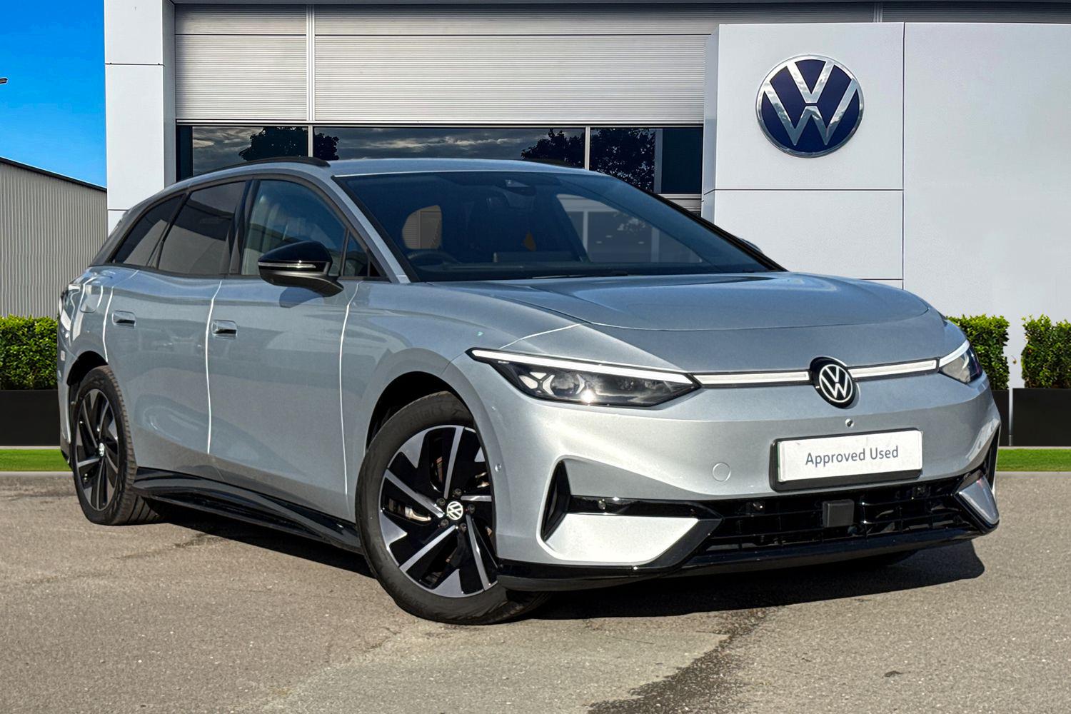Main listing image - Volkswagen ID.7