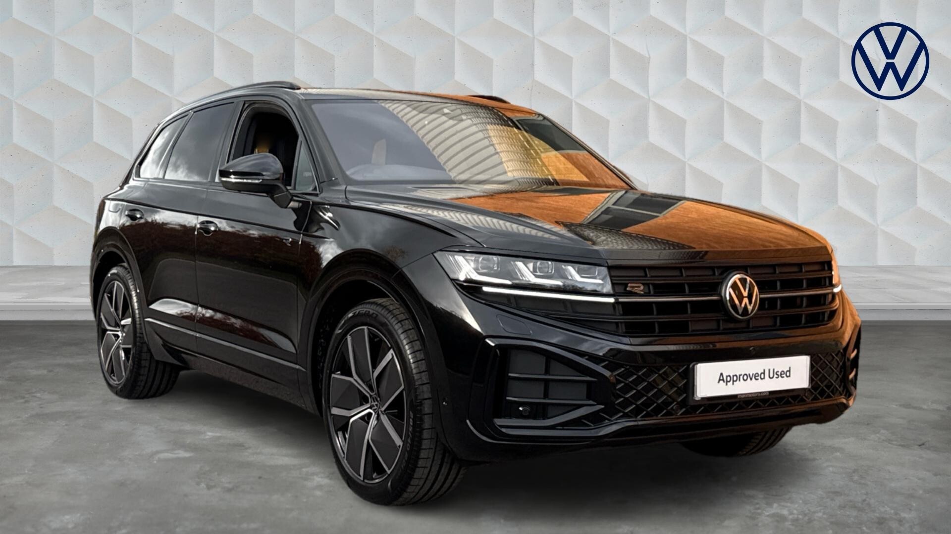 Main listing image - Volkswagen Touareg