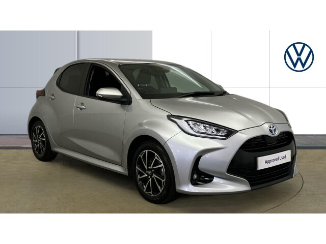 Main listing image - Toyota Yaris