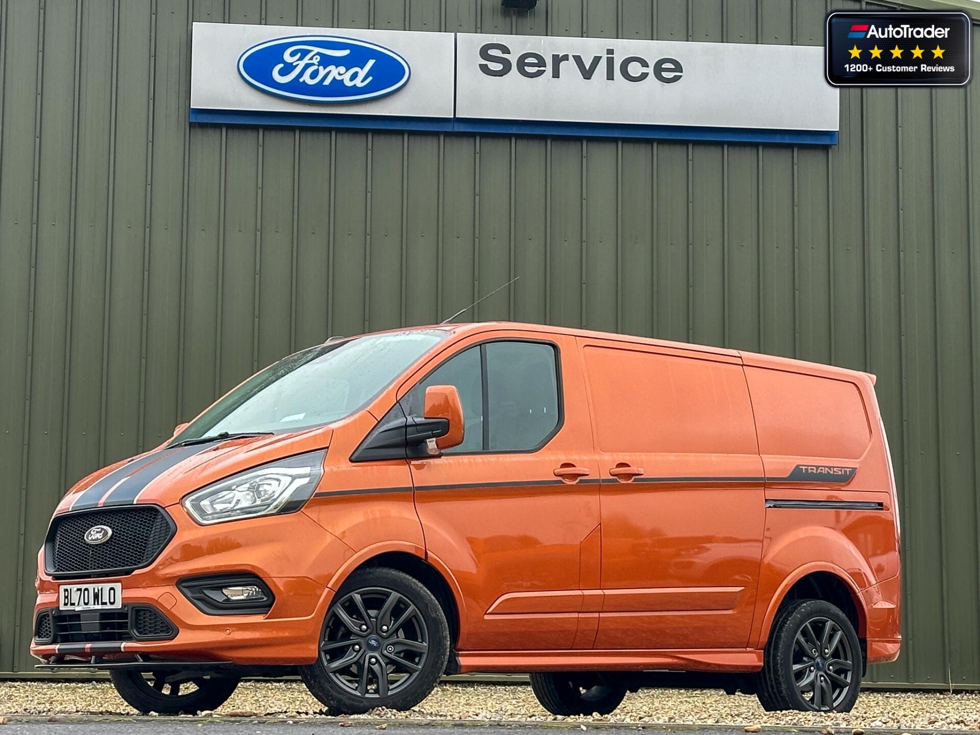 Main listing image - Ford Transit Custom