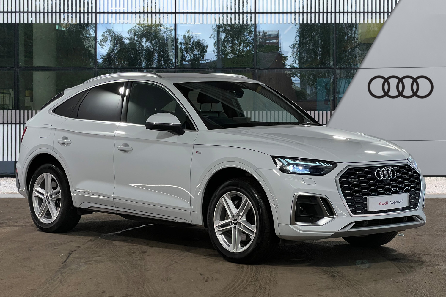 Main listing image - Audi Q5 Sportback