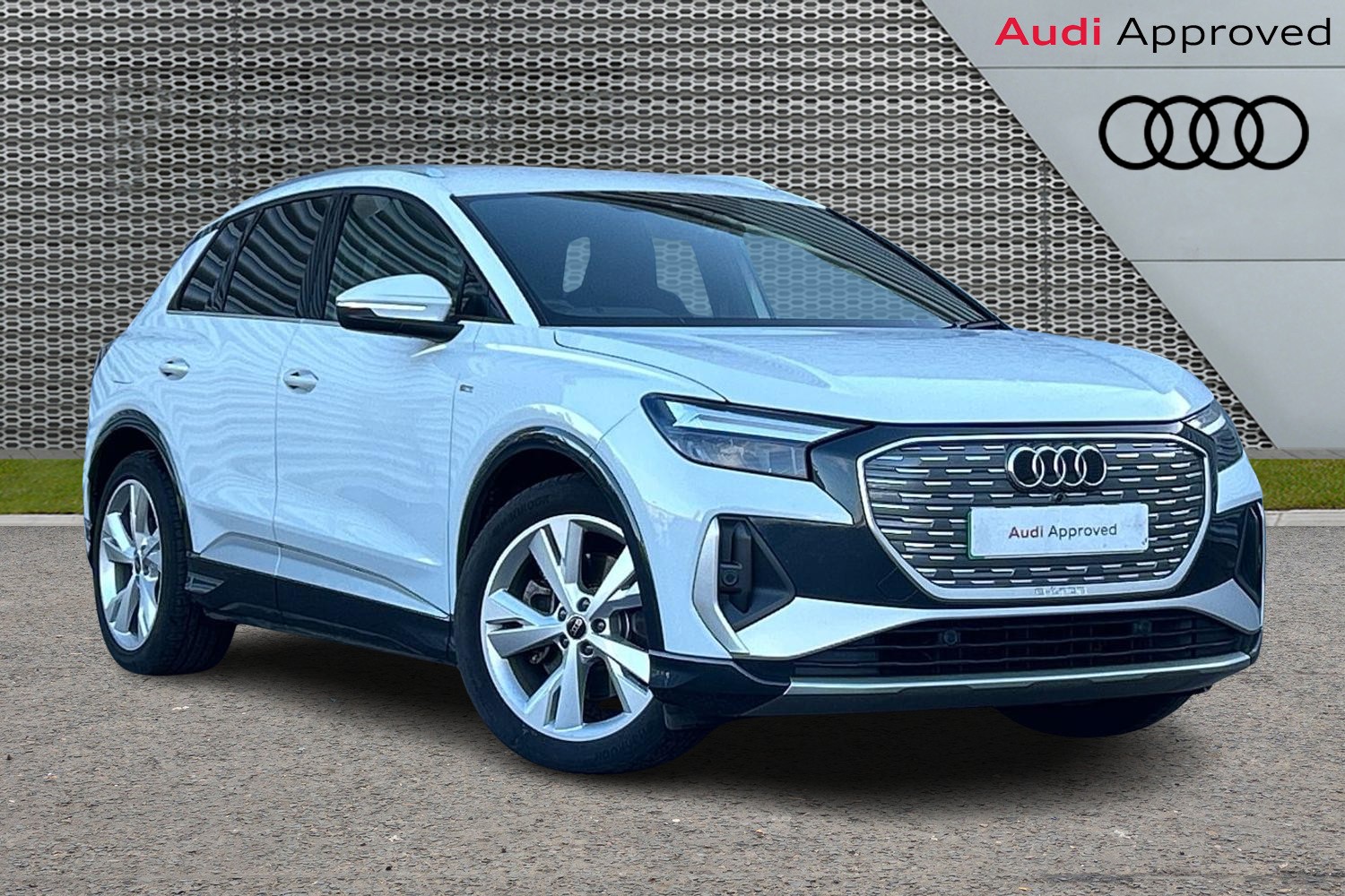 Main listing image - Audi Q4