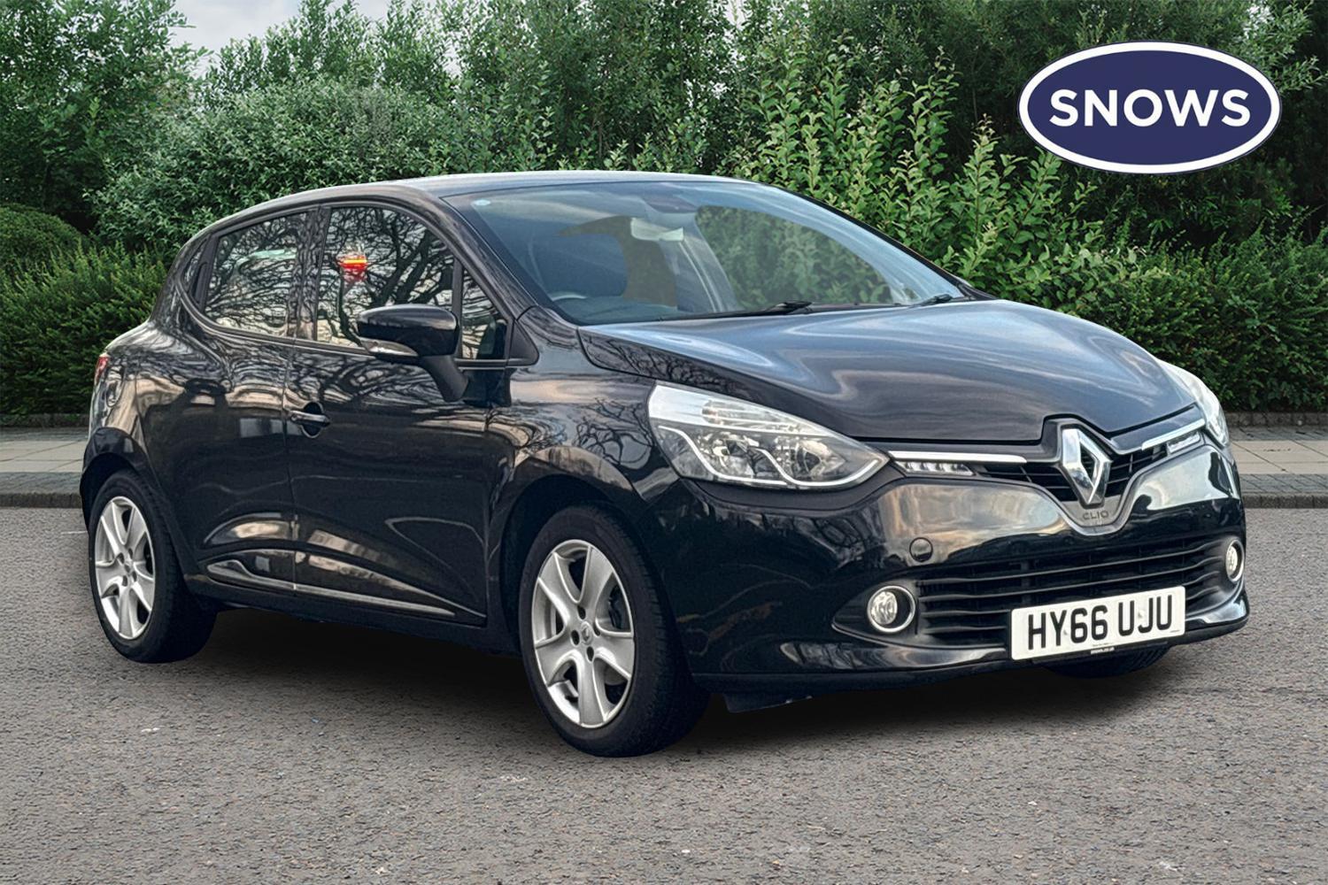 Main listing image - Renault Clio