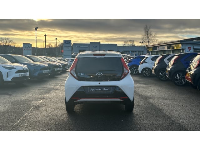 Main listing image - Toyota Aygo