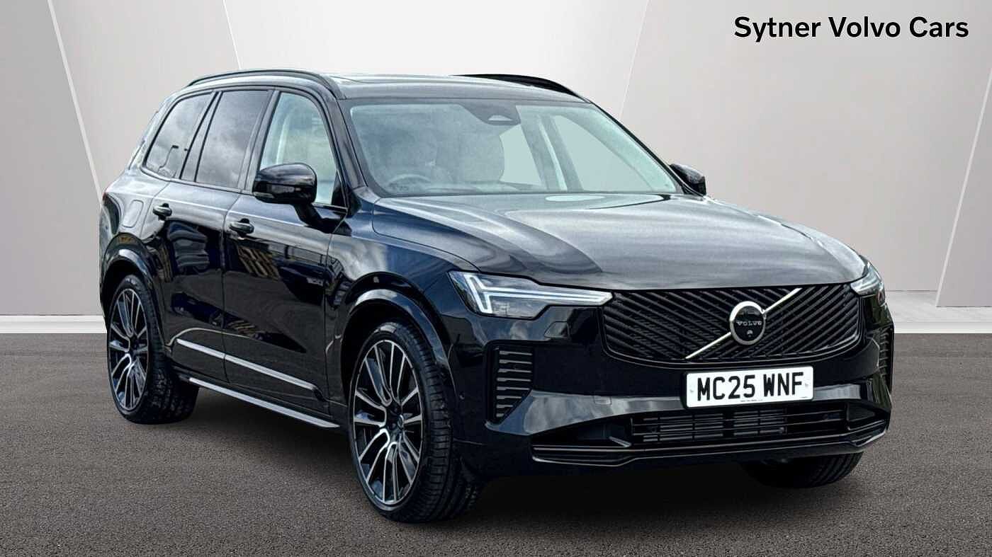 Main listing image - Volvo XC90
