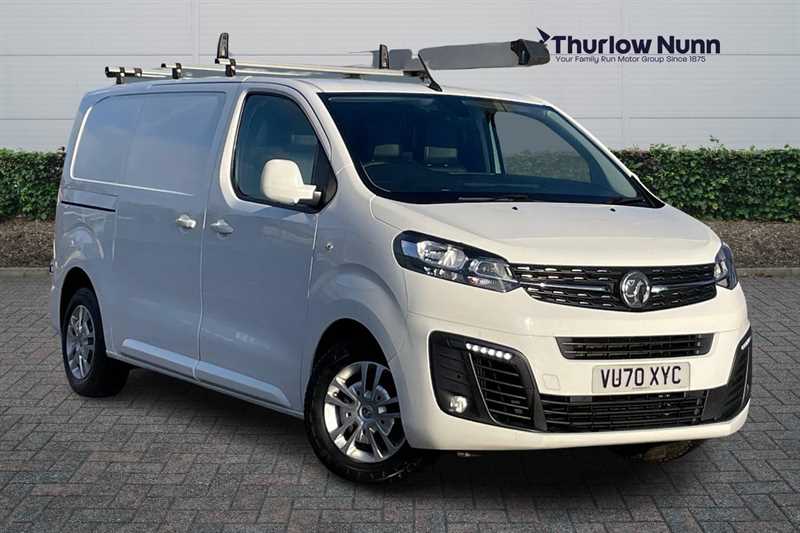 Main listing image - Vauxhall Vivaro