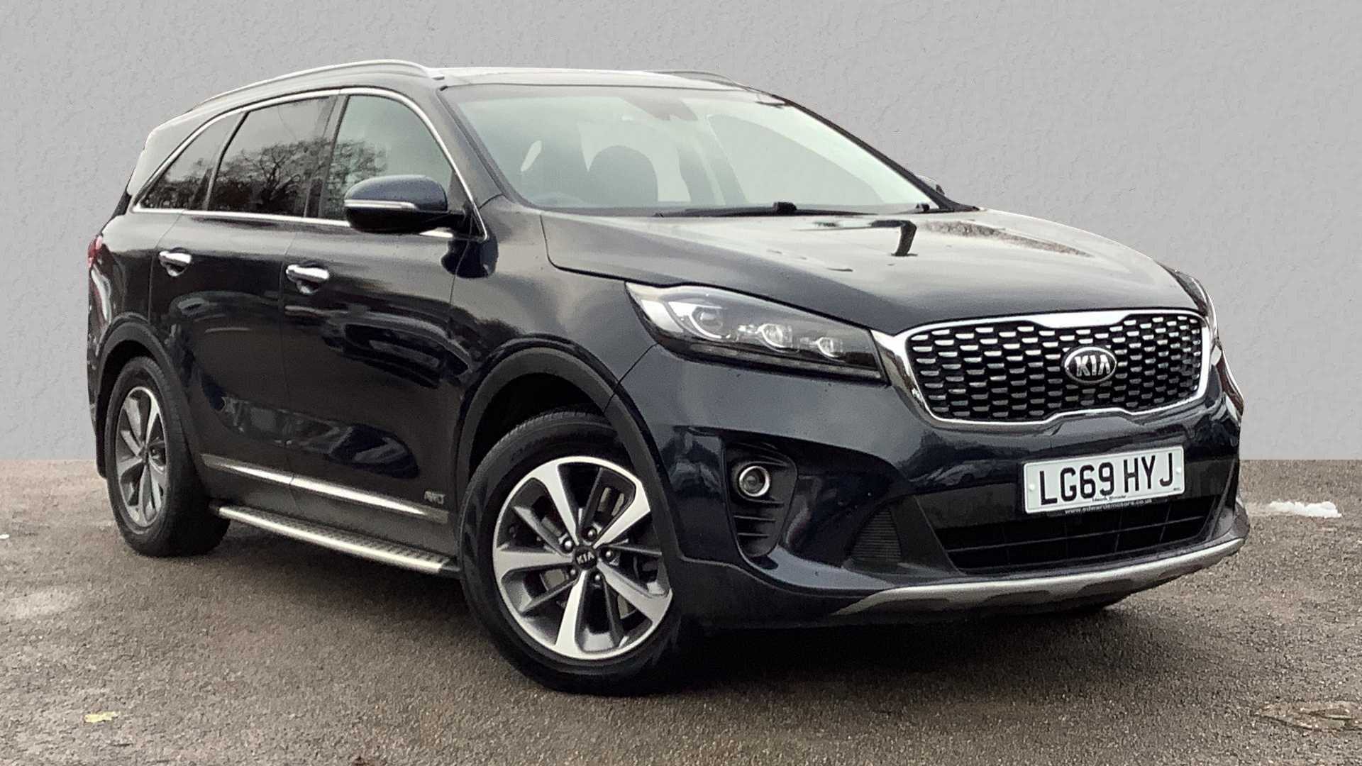 Main listing image - Kia Sorento