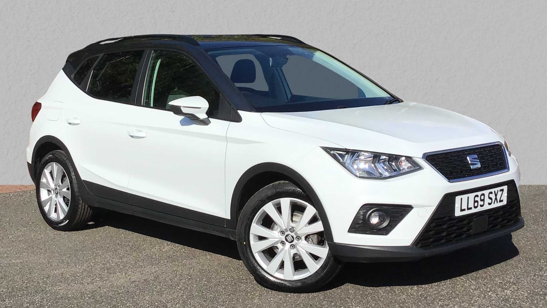 Main listing image - SEAT Arona