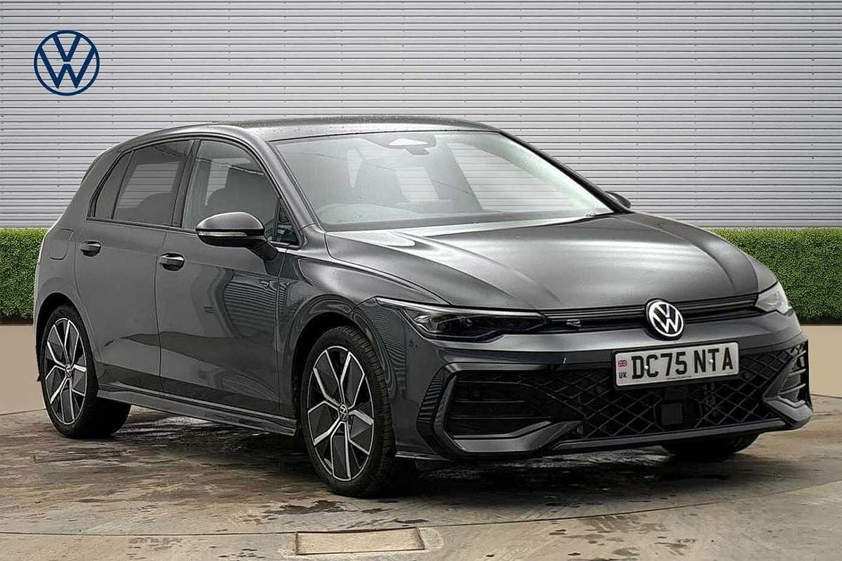 Main listing image - Volkswagen Golf