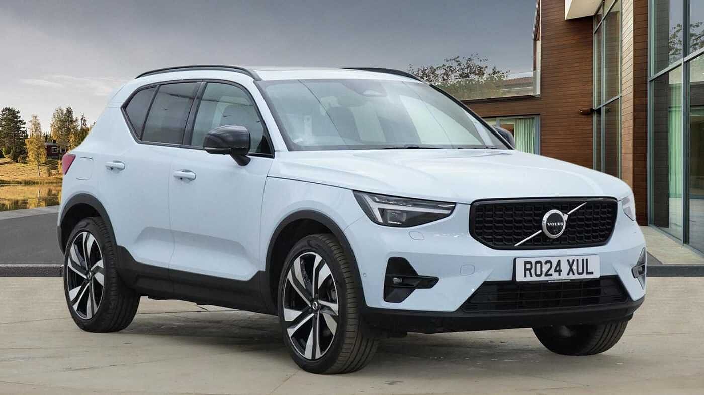 Main listing image - Volvo XC40