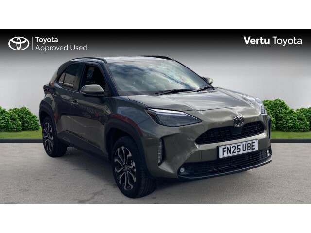 Main listing image - Toyota Yaris Cross