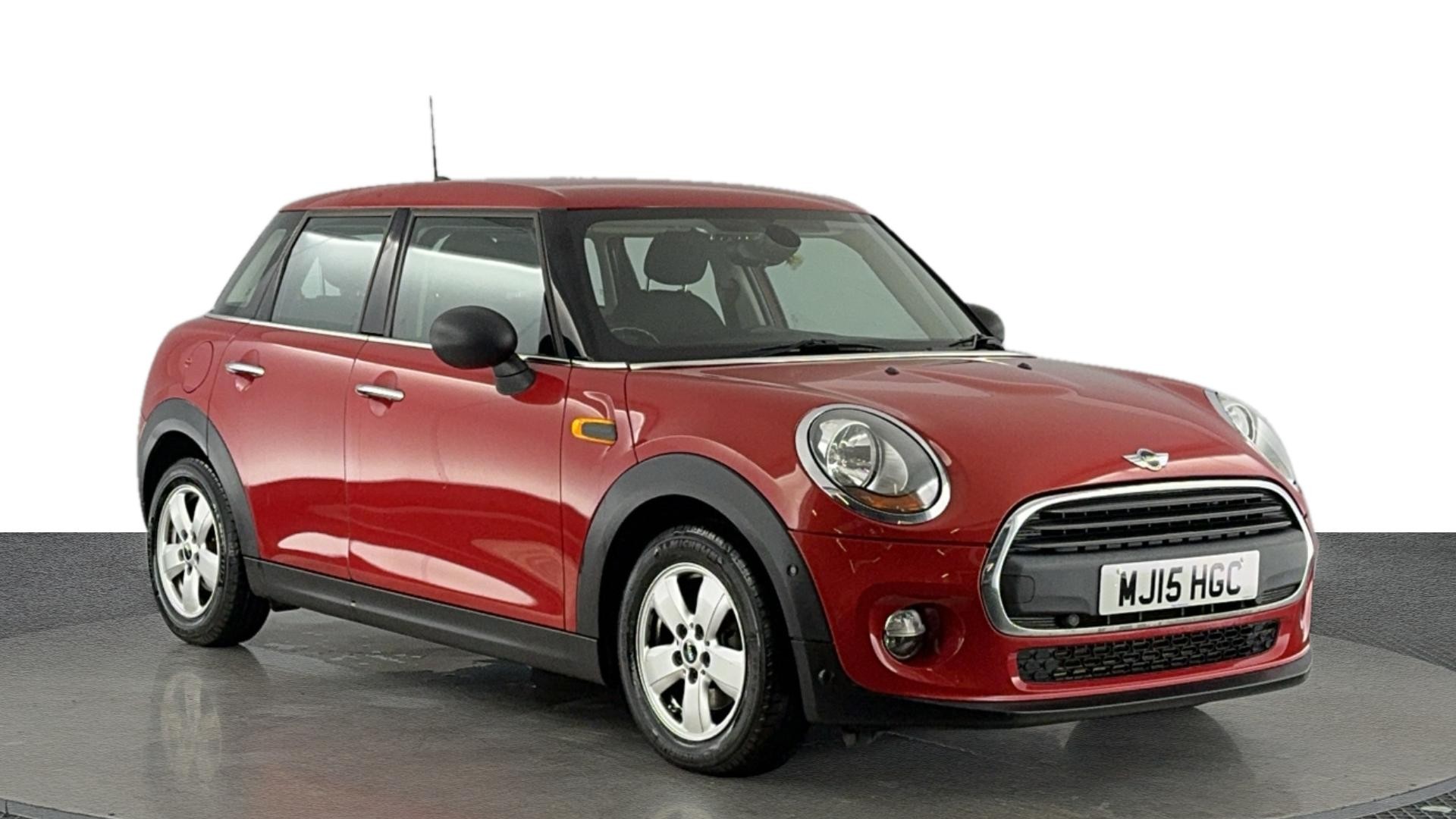 Main listing image - MINI Hatchback 5dr