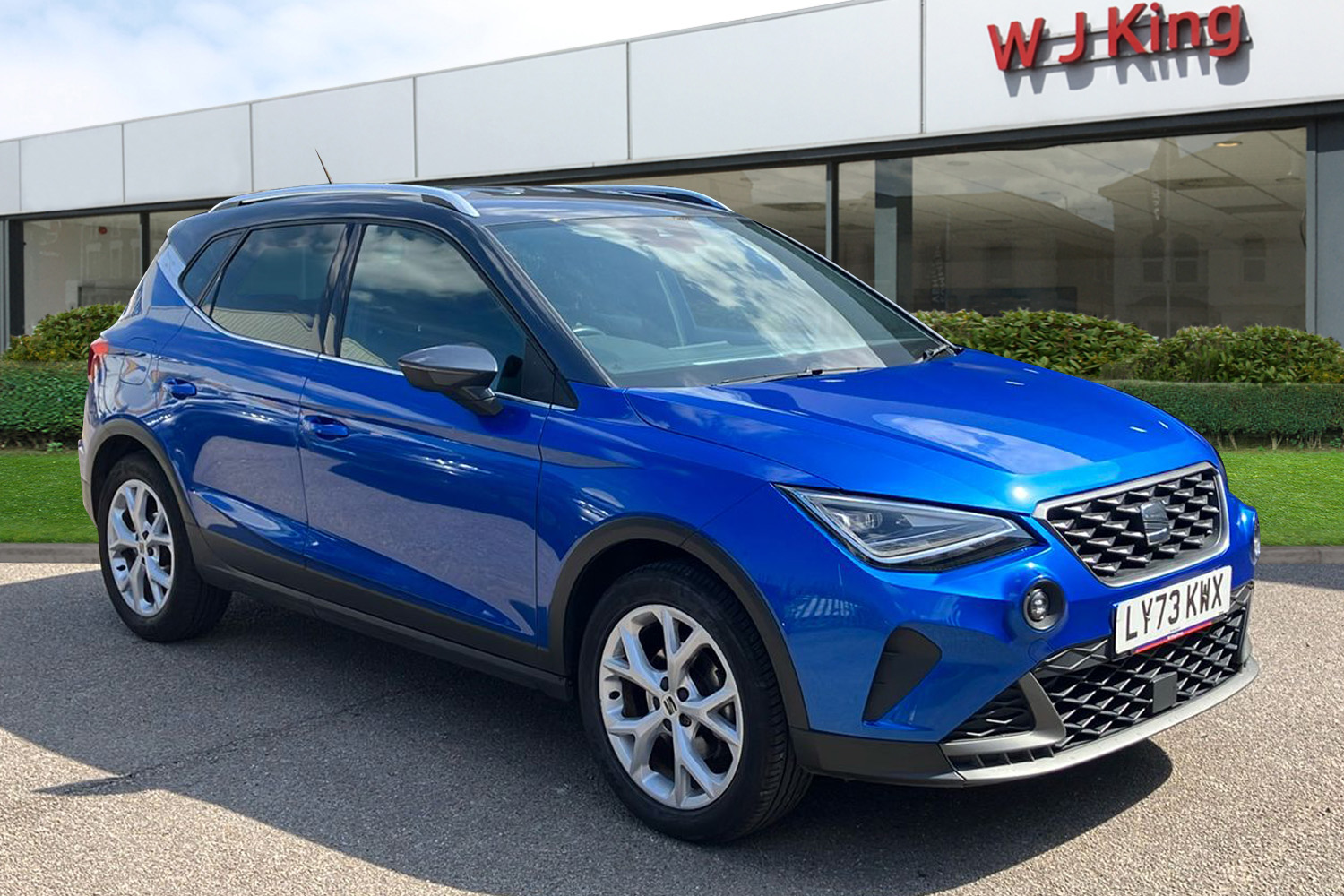 Main listing image - SEAT Arona