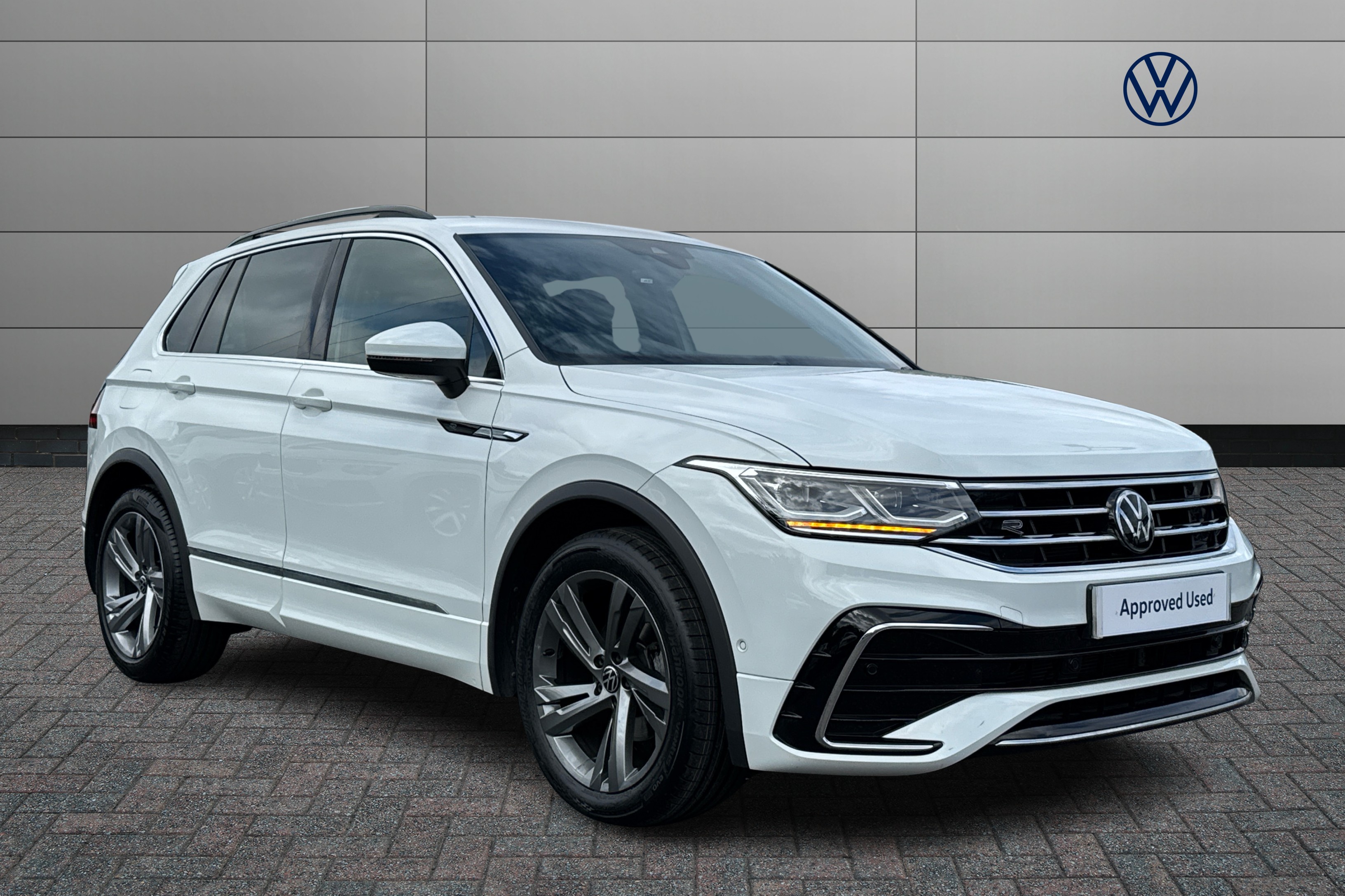 Main listing image - Volkswagen Tiguan