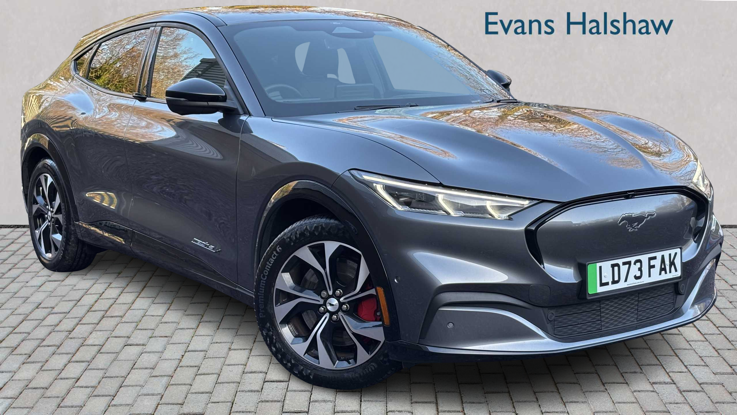 Main listing image - Ford Mustang Mach-E