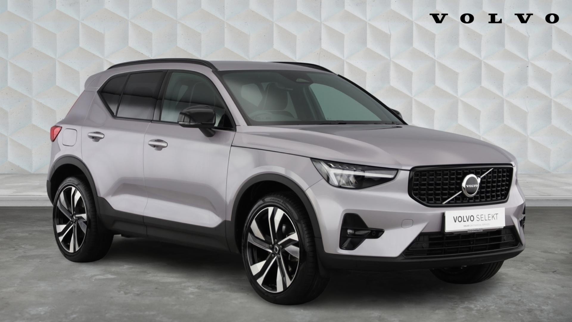 Main listing image - Volvo XC40