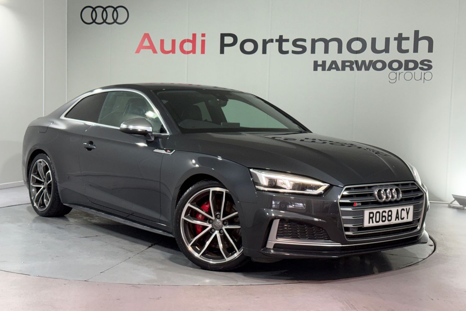 Main listing image - Audi S5