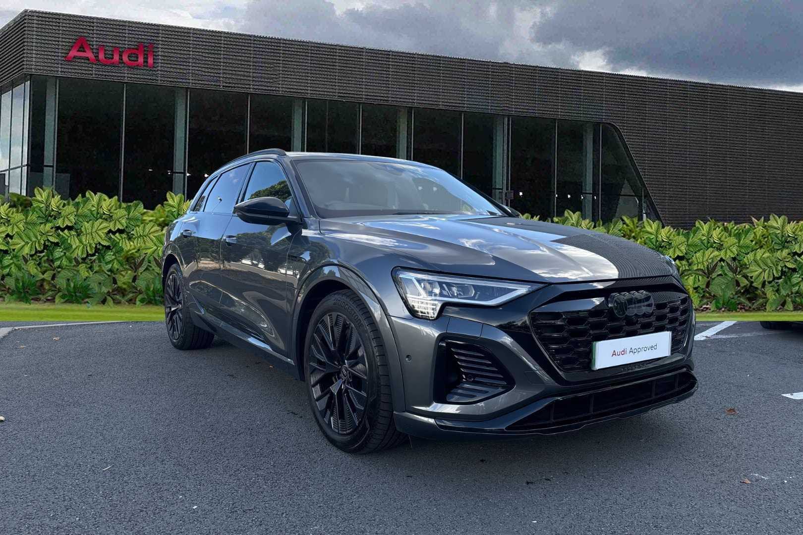 Main listing image - Audi Q8 e-tron