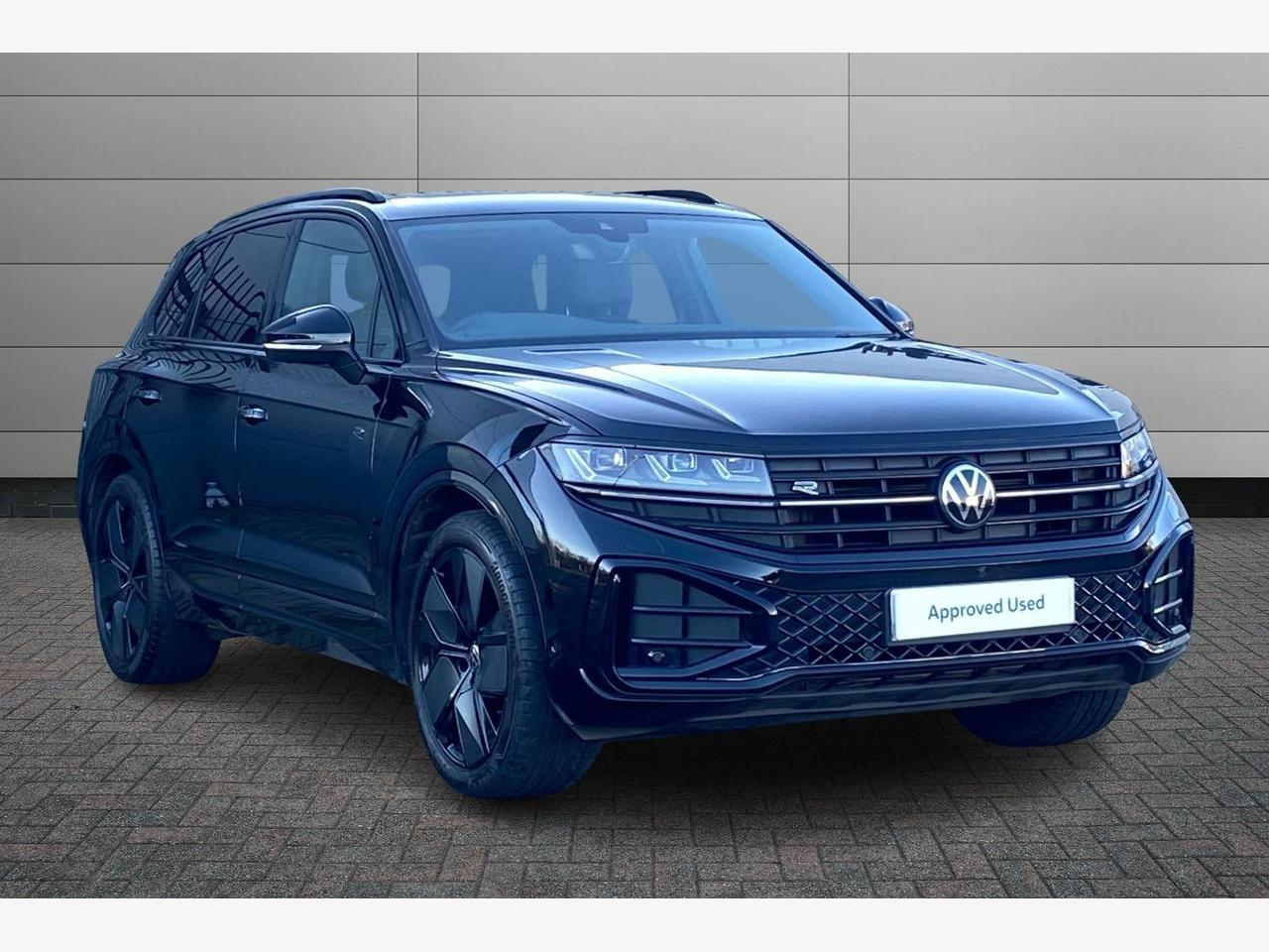 Main listing image - Volkswagen Touareg