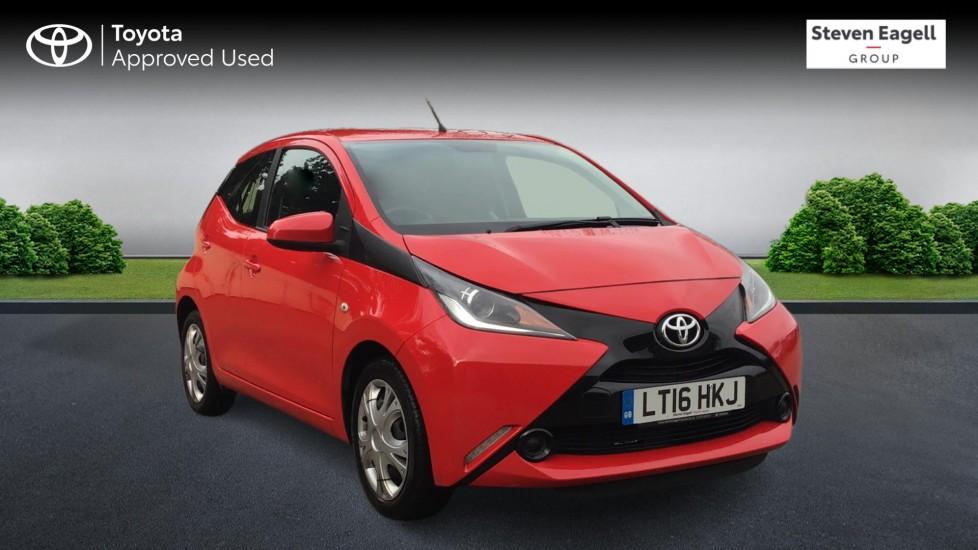 Main listing image - Toyota Aygo