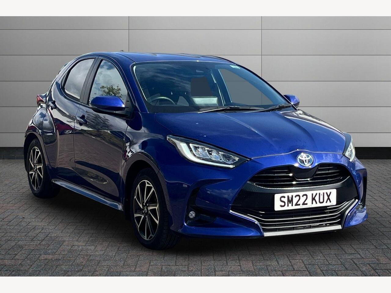 Main listing image - Toyota Yaris
