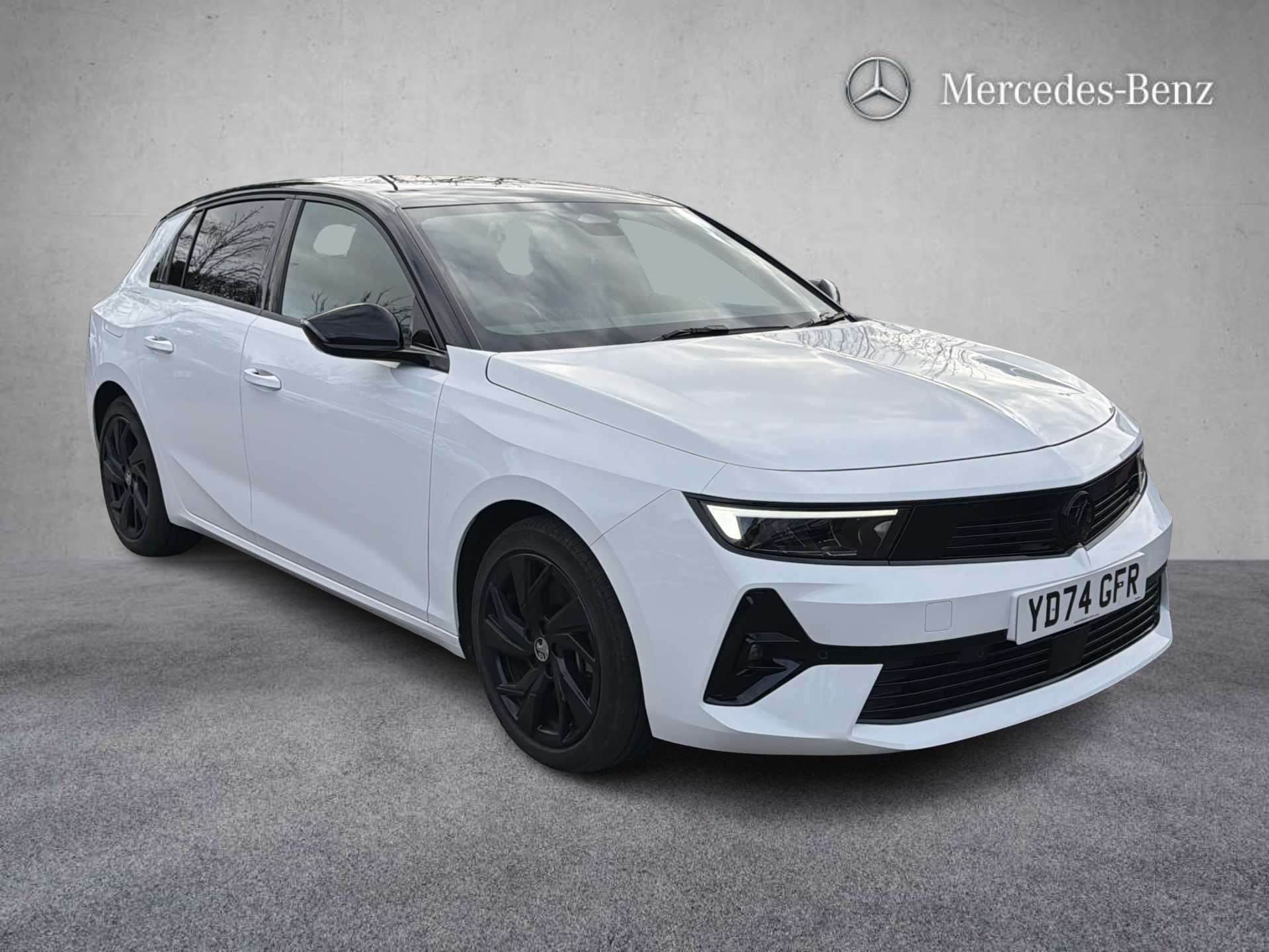 Main listing image - Vauxhall Astra