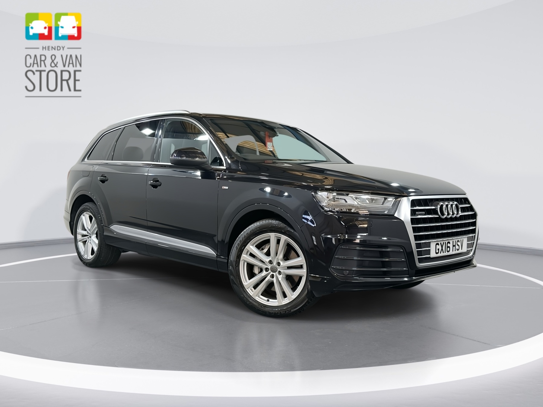 Main listing image - Audi Q7