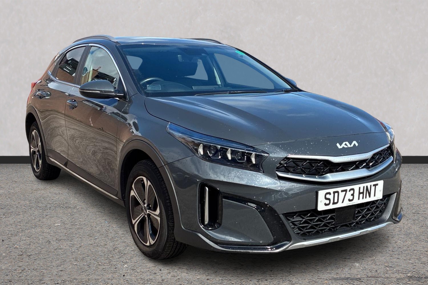 Main listing image - Kia XCeed