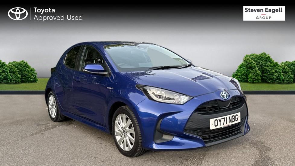 Main listing image - Toyota Yaris