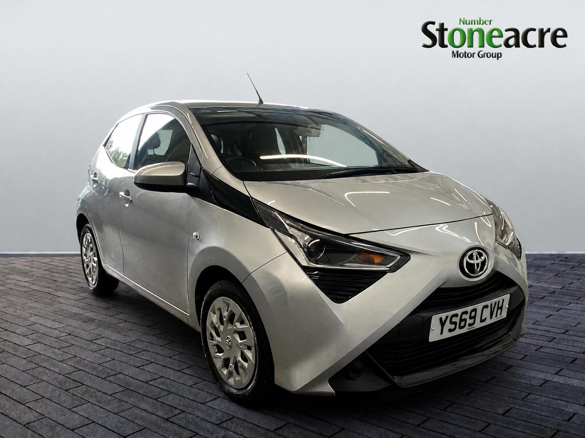 Main listing image - Toyota Aygo