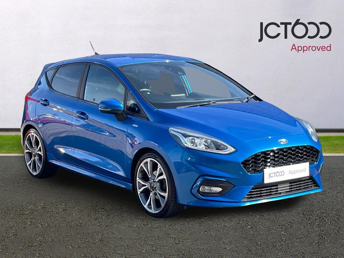 Main listing image - Ford Fiesta
