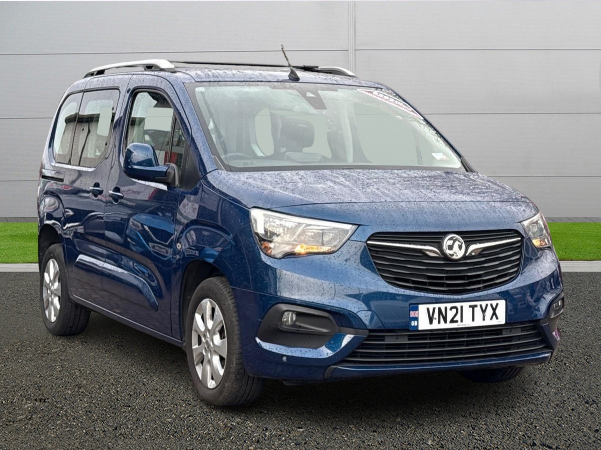 Main listing image - Vauxhall Combo Life