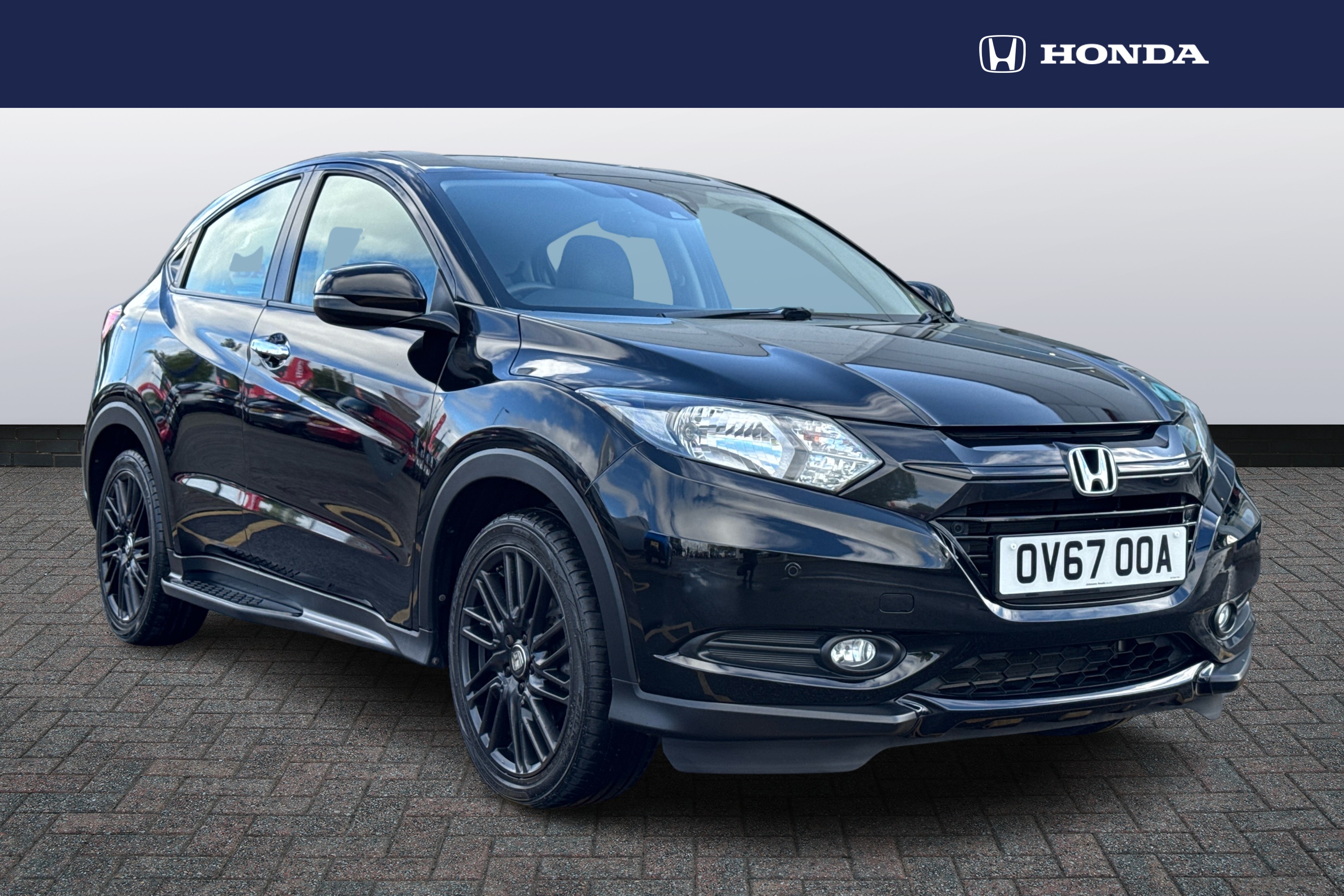 Main listing image - Honda HR-V