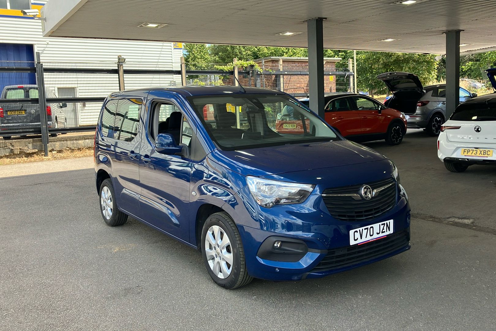 Main listing image - Vauxhall Combo Life